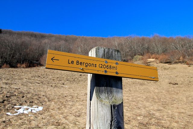 Randonnée en raquettes à neige au pic de Bergons dans les Pyrénées