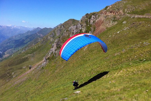 Vol en parapente biplace depuis le col du Tourmalet