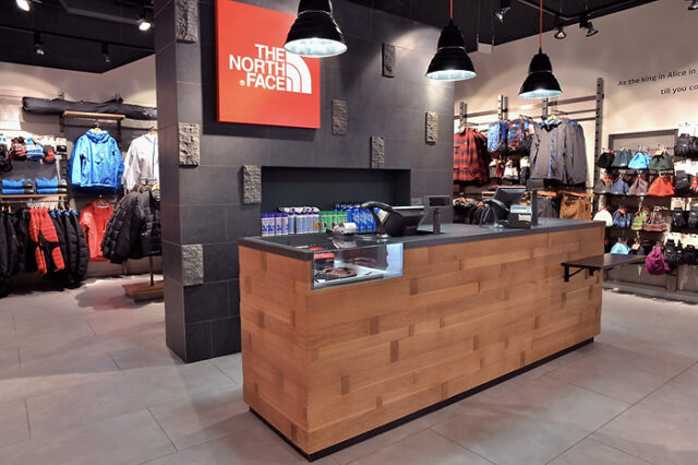 Store-Lyon-credit-Loic-BENOIT-5