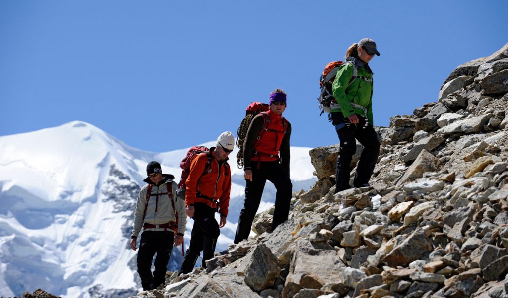 Mountaineering-GoreTex-CKNIT-BACKER