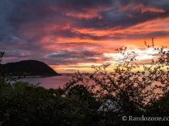 Randonner au chaud sur une île au mois de décembre randonner en Guadeloupe : coucher de soleil