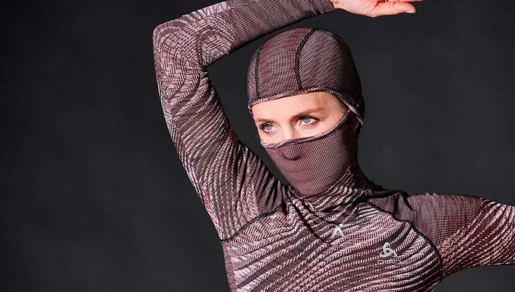 SUW-Blackcomb-woman-facemask-siesta